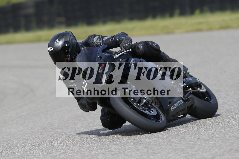 Archiv-2025/07 19.04.2025 Speer Racing ADR/Gruppe rot/3
